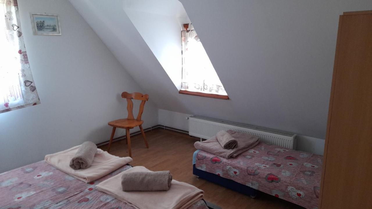 Rooms Ma La Karlovac Exterior photo